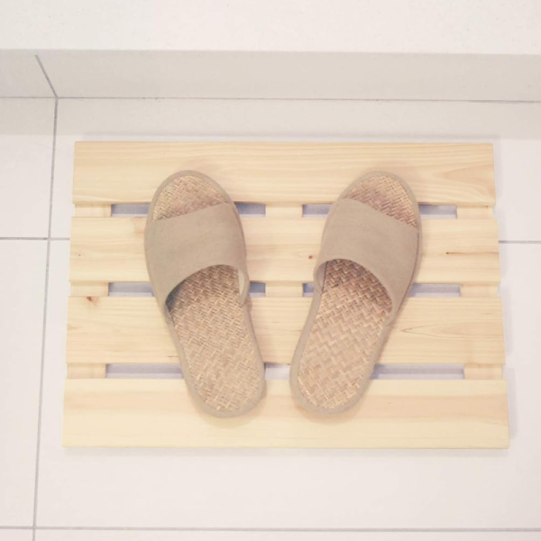 ahsap-dus-ve-banyo-paspasi