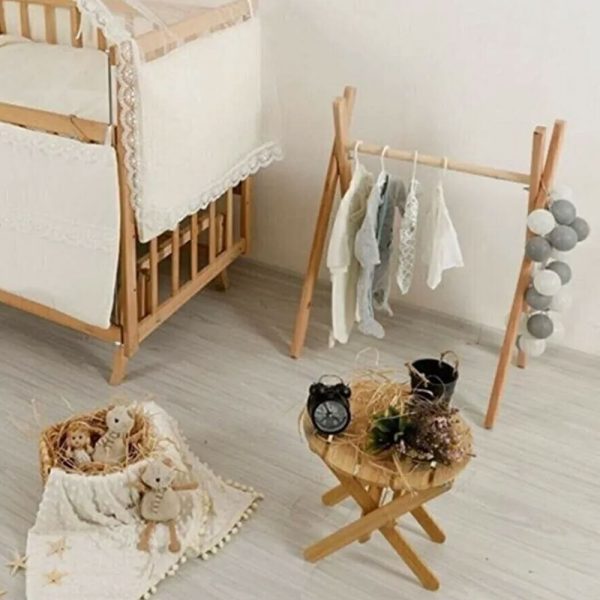 Montessori-cocuk-odası-askısı
